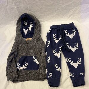 Cozy Navy & Gray Deer Print Hoodie and Joggers Set for Kids